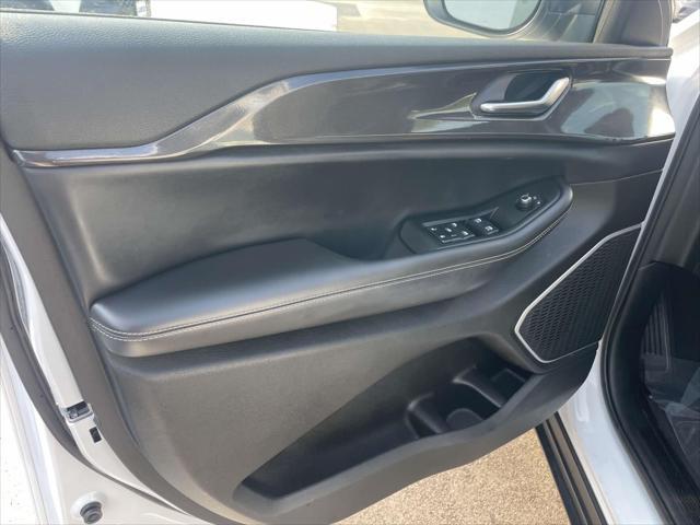 used 2022 Jeep Grand Cherokee L car, priced at $28,655