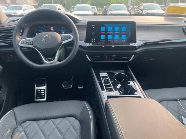new 2025 Volkswagen Atlas car, priced at $54,175