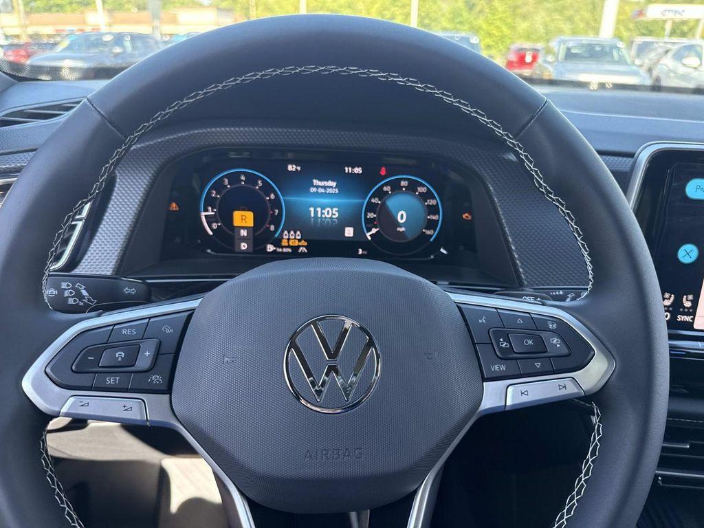 new 2026 Volkswagen Atlas Cross Sport car