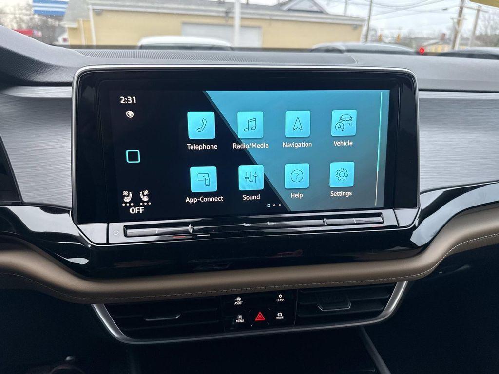 new 2026 Volkswagen Atlas Cross Sport car, priced at $46,803