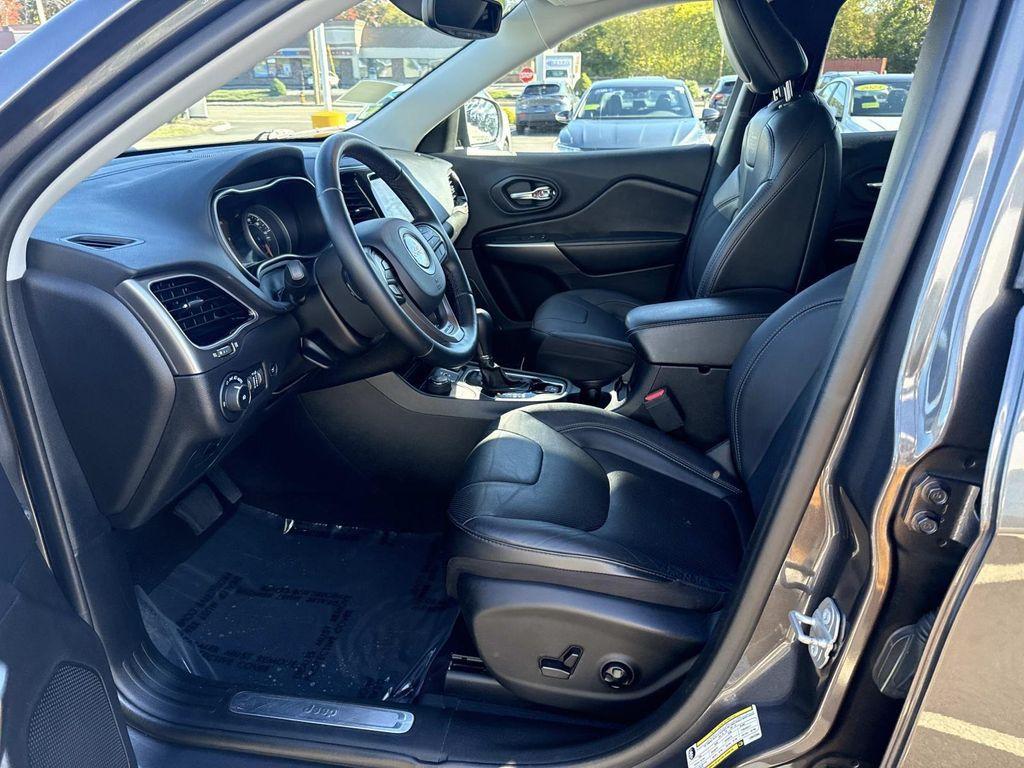 used 2020 Jeep Cherokee car, priced at $19,010