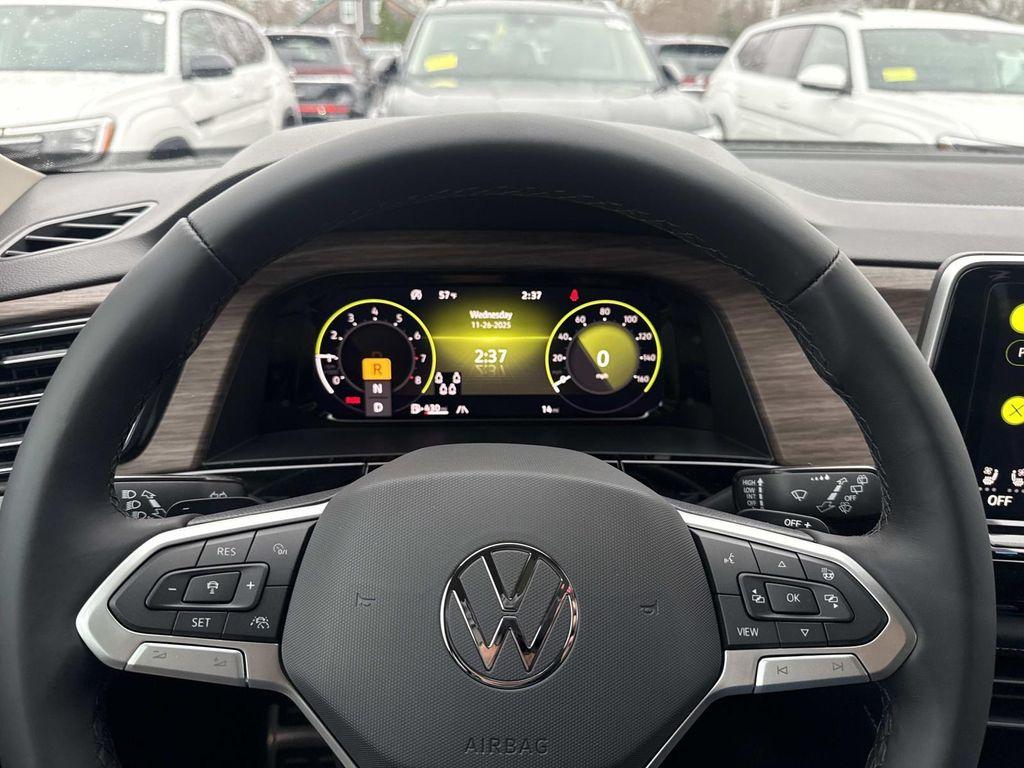 new 2026 Volkswagen Atlas car, priced at $56,625