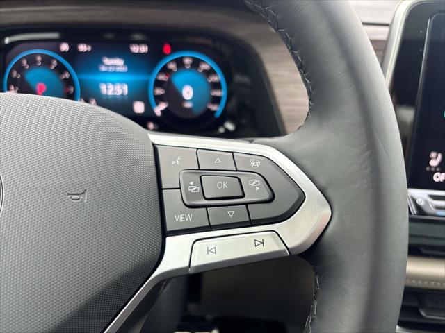 new 2025 Volkswagen Atlas car, priced at $54,911