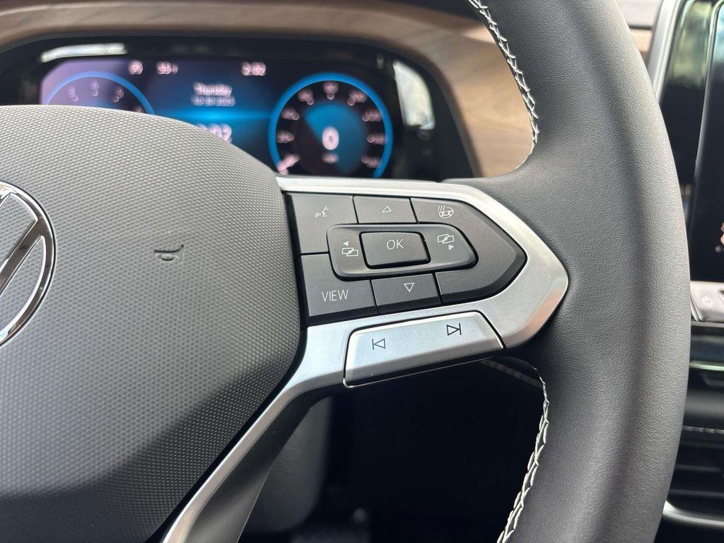 new 2026 Volkswagen Atlas car, priced at $48,910