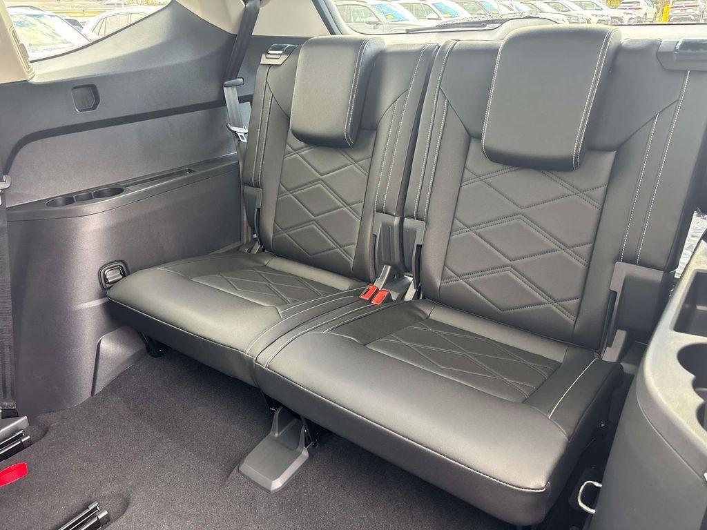 new 2026 Volkswagen Atlas car, priced at $48,910