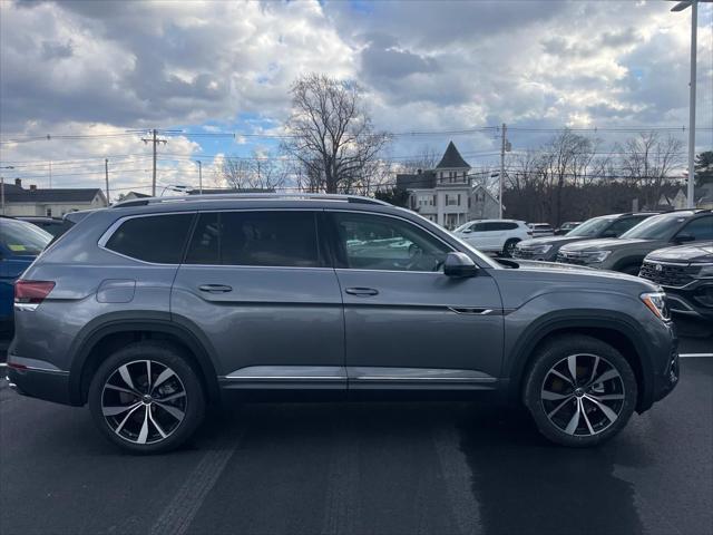 new 2025 Volkswagen Atlas car, priced at $52,730