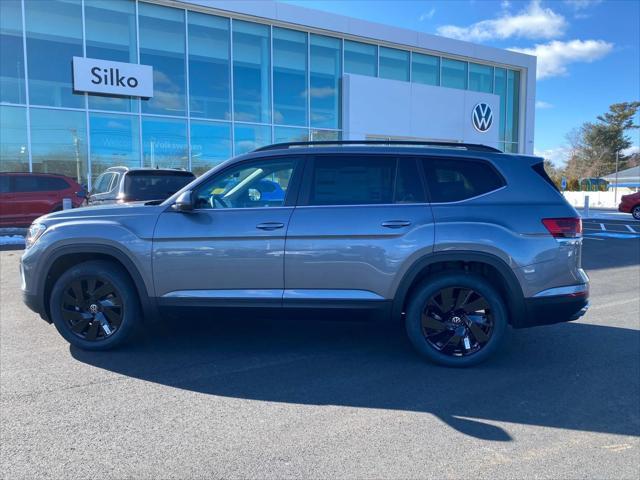 new 2025 Volkswagen Atlas car, priced at $44,780