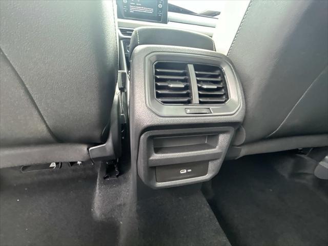 new 2025 Volkswagen Taos car, priced at $32,038