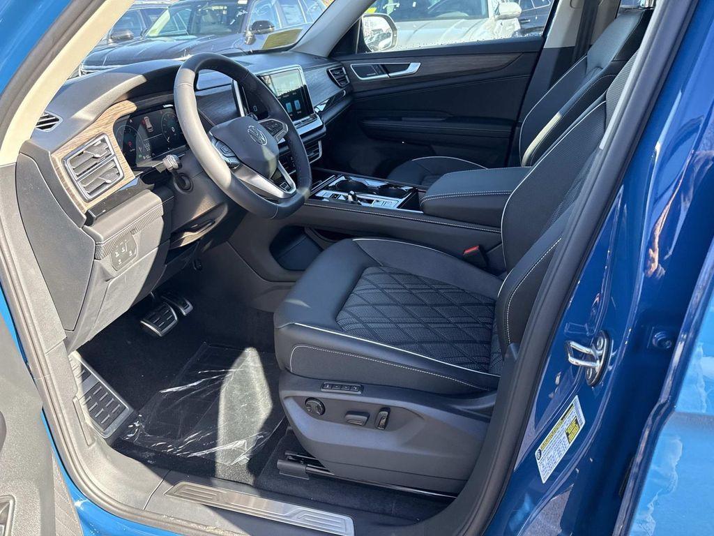 new 2026 Volkswagen Atlas car, priced at $55,953