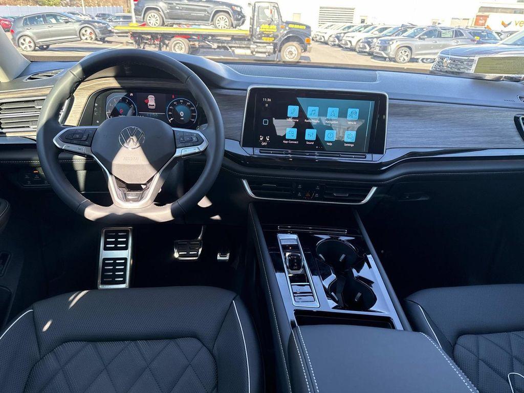 new 2026 Volkswagen Atlas car, priced at $55,953