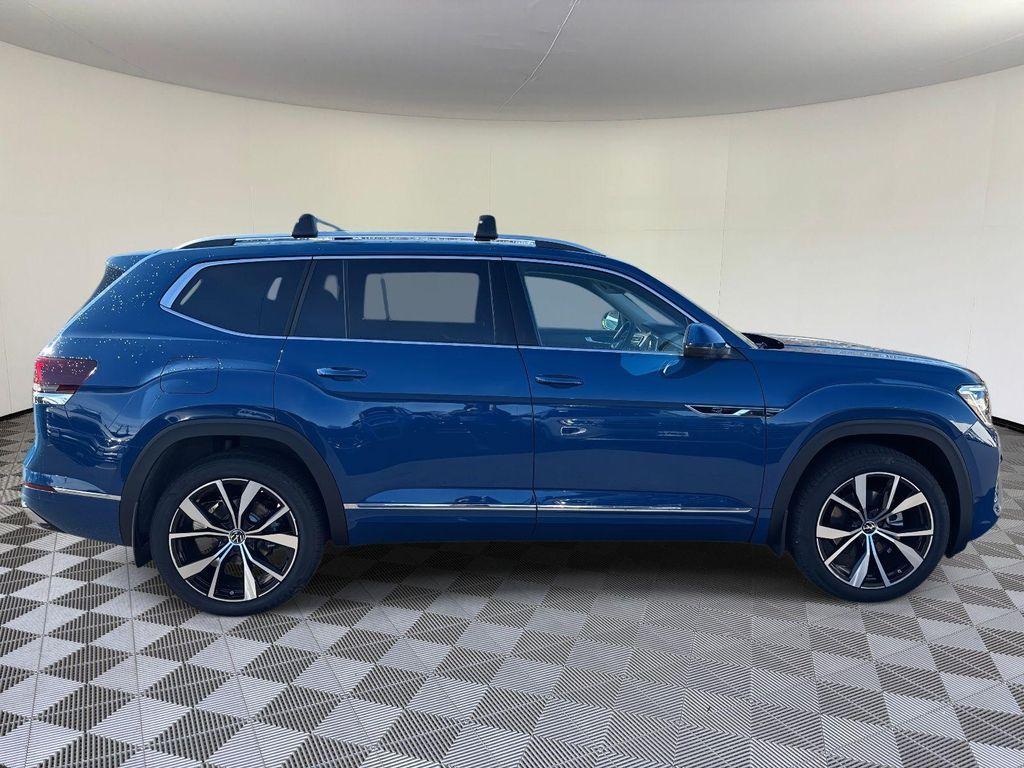 new 2026 Volkswagen Atlas car, priced at $55,953