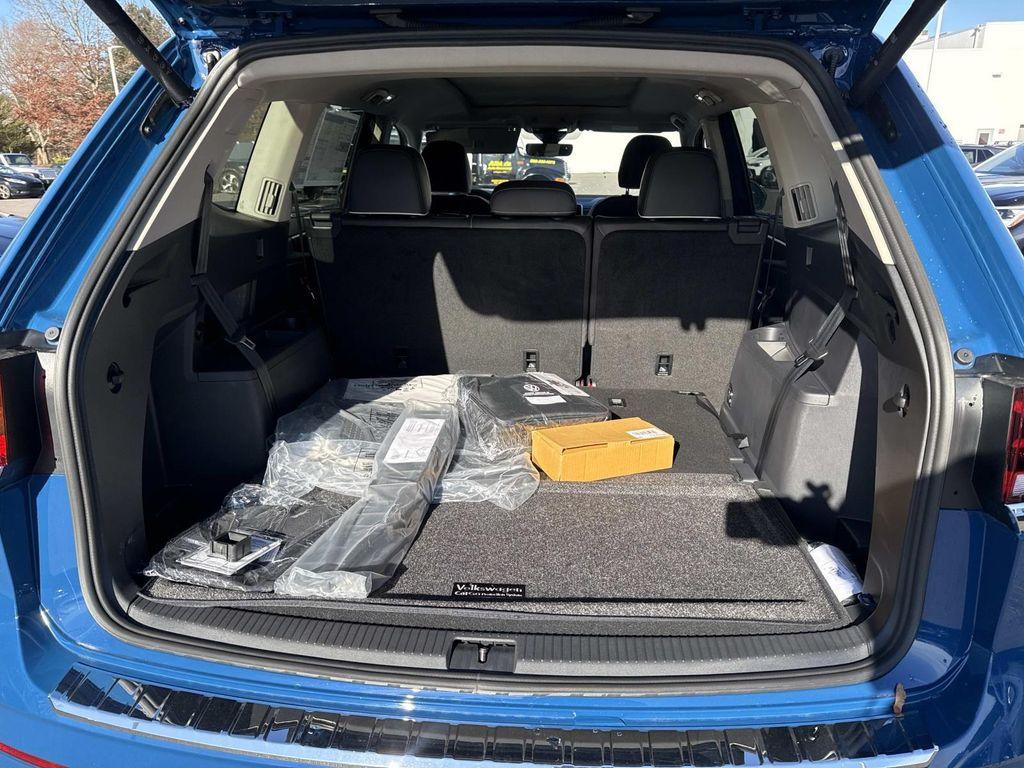 new 2026 Volkswagen Atlas car, priced at $55,953