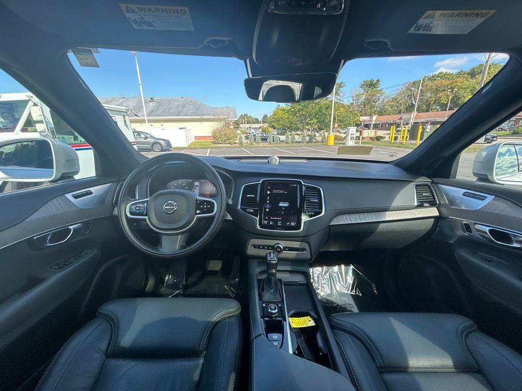 used 2022 Volvo XC90 car, priced at $36,867