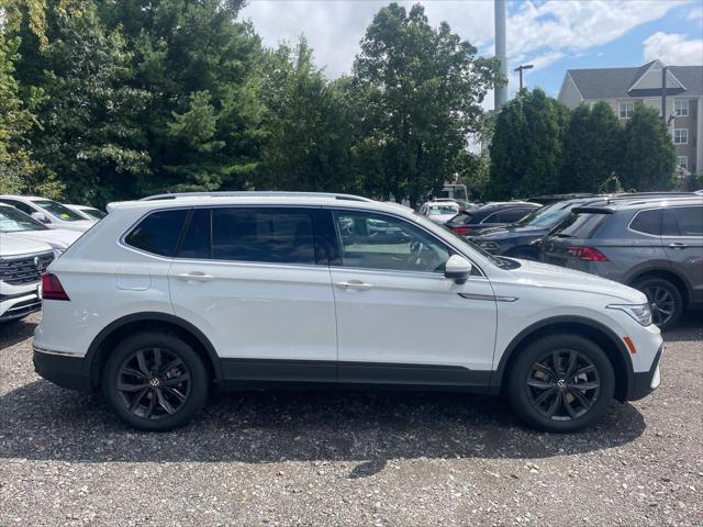 new 2024 Volkswagen Tiguan car, priced at $33,082