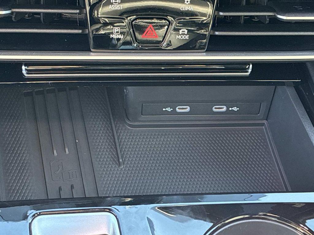 new 2026 Volkswagen Atlas Cross Sport car, priced at $51,986