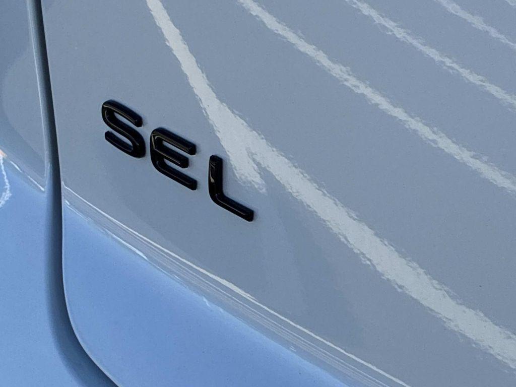 new 2026 Volkswagen Atlas Cross Sport car, priced at $51,986