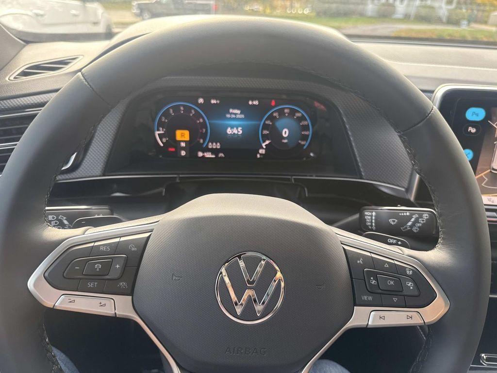 new 2026 Volkswagen Atlas Cross Sport car, priced at $54,683