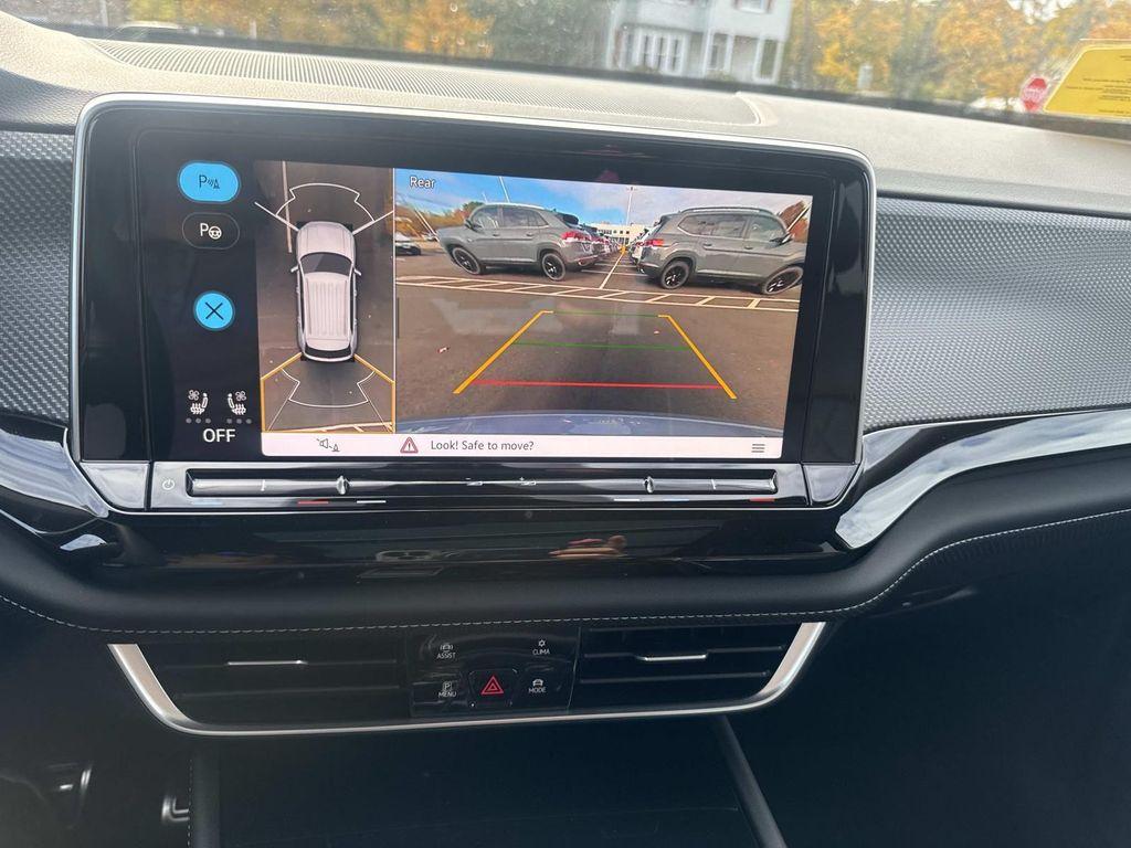 new 2026 Volkswagen Atlas Cross Sport car, priced at $54,683