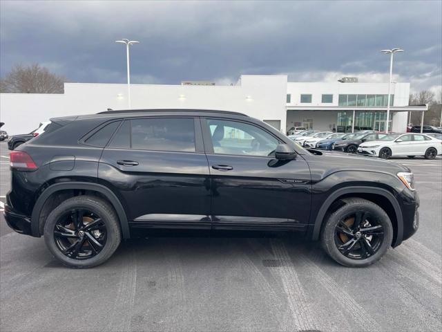 new 2025 Volkswagen Atlas Cross Sport car, priced at $48,269