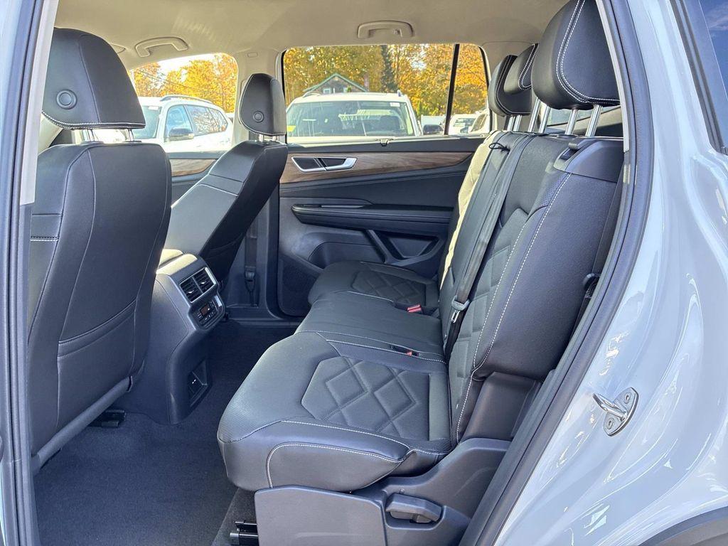 new 2026 Volkswagen Atlas car, priced at $47,236