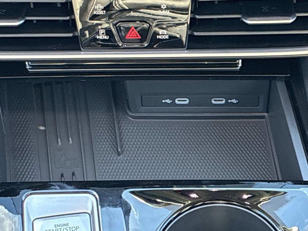 new 2026 Volkswagen Atlas car, priced at $47,236