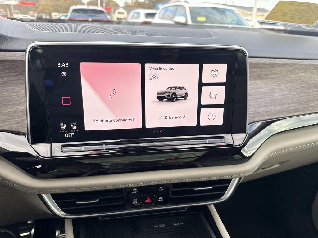 new 2026 Volkswagen Atlas car, priced at $55,714