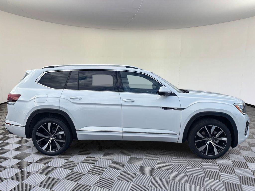 new 2026 Volkswagen Atlas car, priced at $55,714