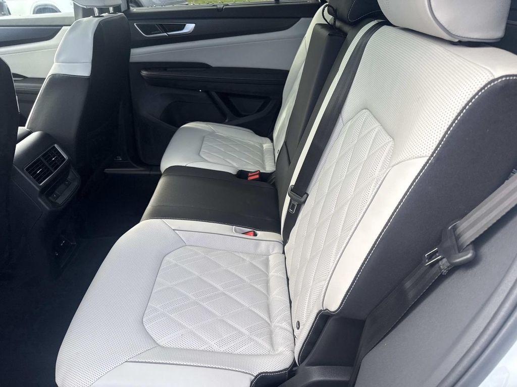 new 2026 Volkswagen Atlas Cross Sport car, priced at $54,761