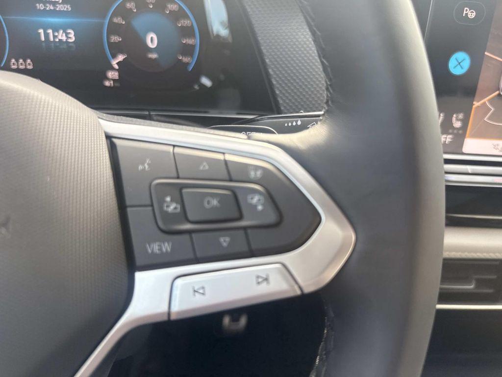 new 2026 Volkswagen Atlas Cross Sport car, priced at $54,761