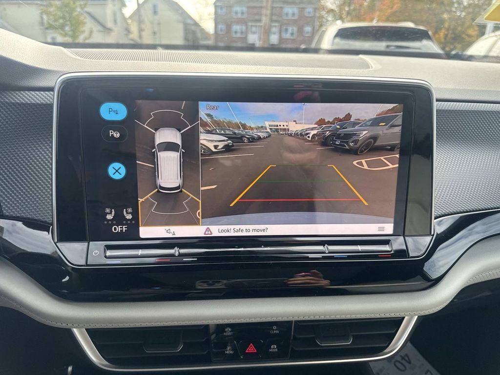 new 2026 Volkswagen Atlas Cross Sport car, priced at $54,761