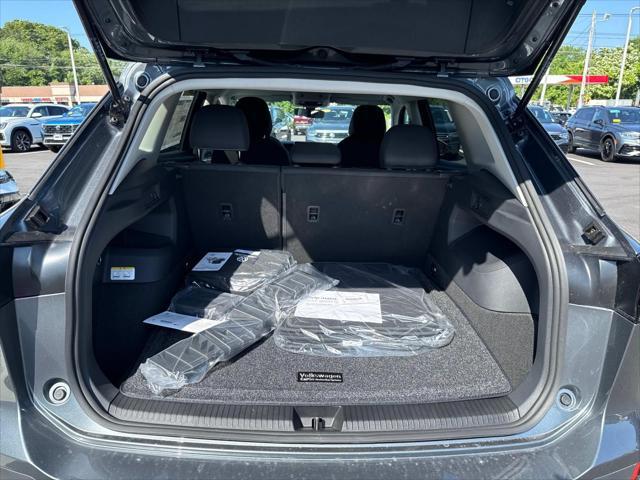 new 2025 Volkswagen Tiguan car, priced at $31,301