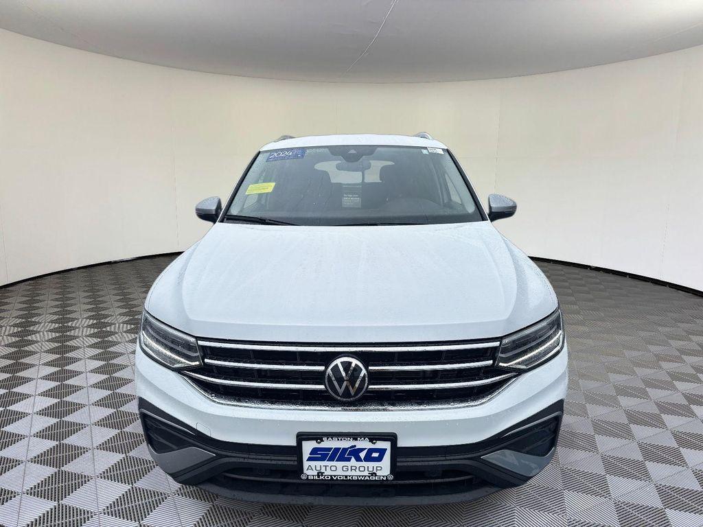 used 2024 Volkswagen Tiguan car, priced at $24,998