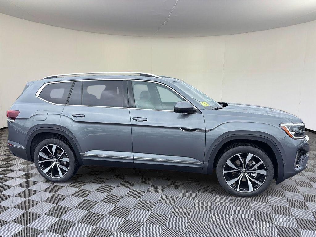 new 2025 Volkswagen Atlas car, priced at $51,238