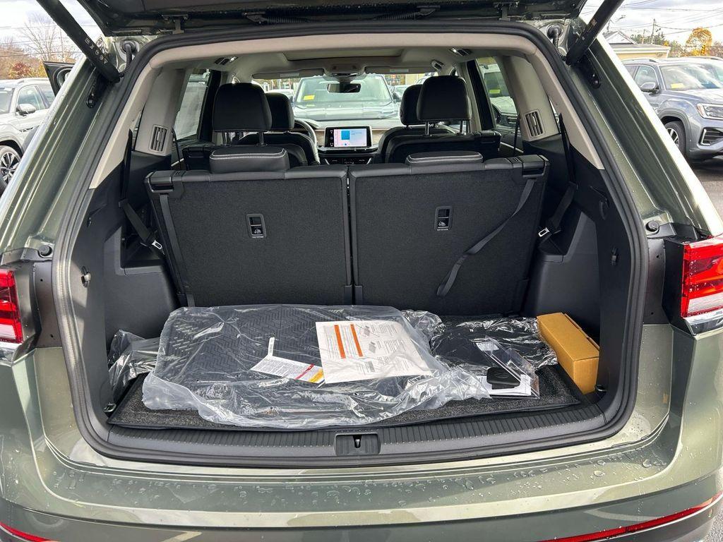 new 2026 Volkswagen Atlas car, priced at $48,473