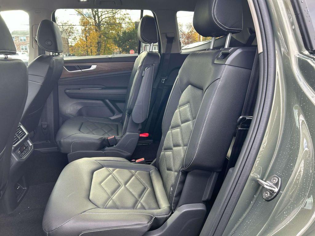 new 2026 Volkswagen Atlas car, priced at $48,473