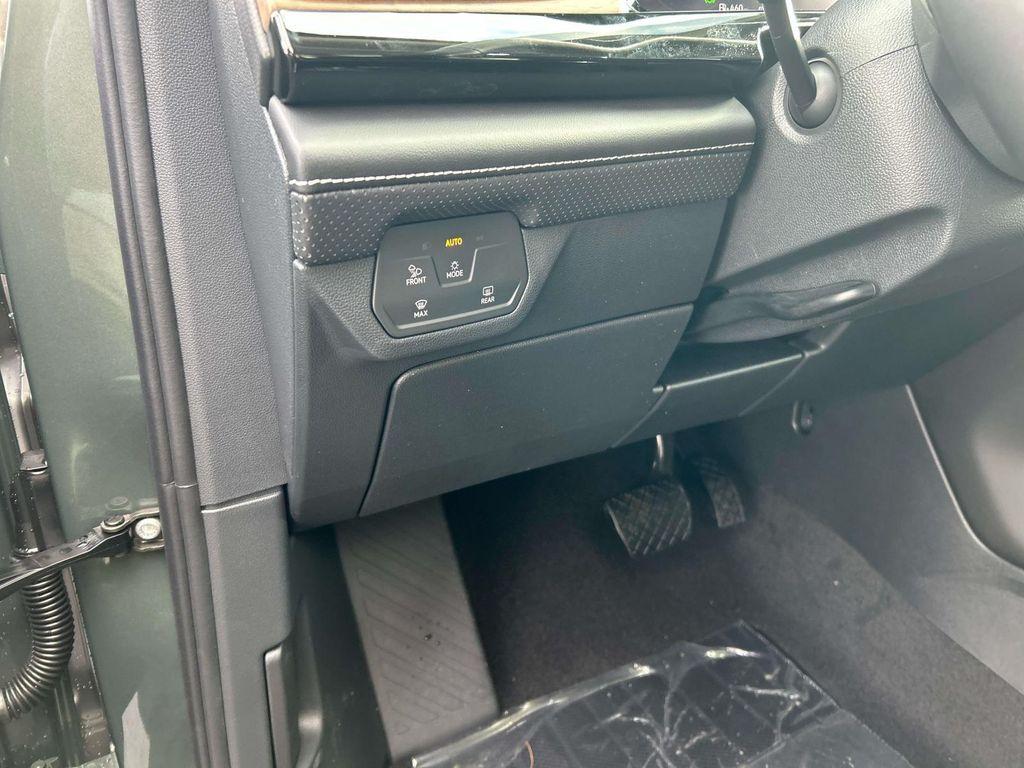 new 2026 Volkswagen Atlas car, priced at $48,473