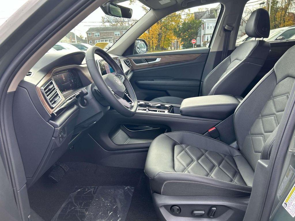 new 2026 Volkswagen Atlas car, priced at $48,473