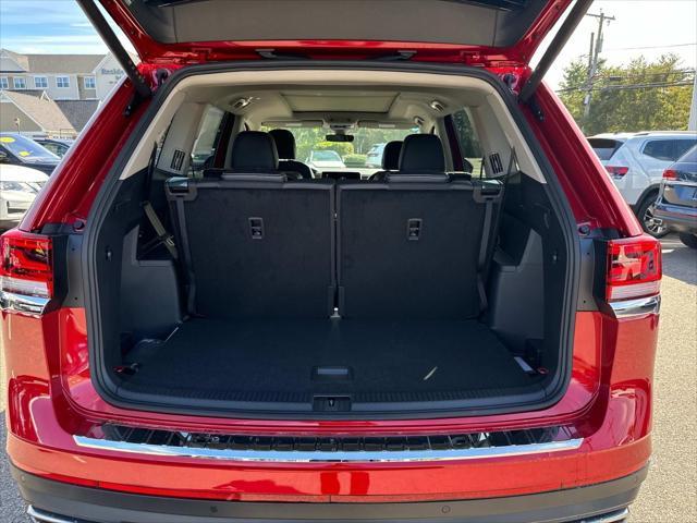 new 2024 Volkswagen Atlas car, priced at $43,958