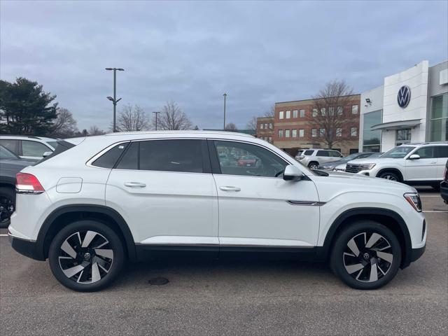 new 2024 Volkswagen Atlas Cross Sport car, priced at $43,784