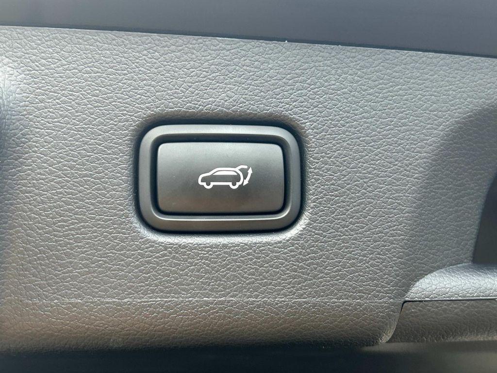 used 2024 Hyundai Palisade car, priced at $39,989