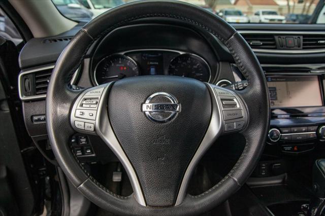 used 2015 Nissan Rogue car, priced at $10,950