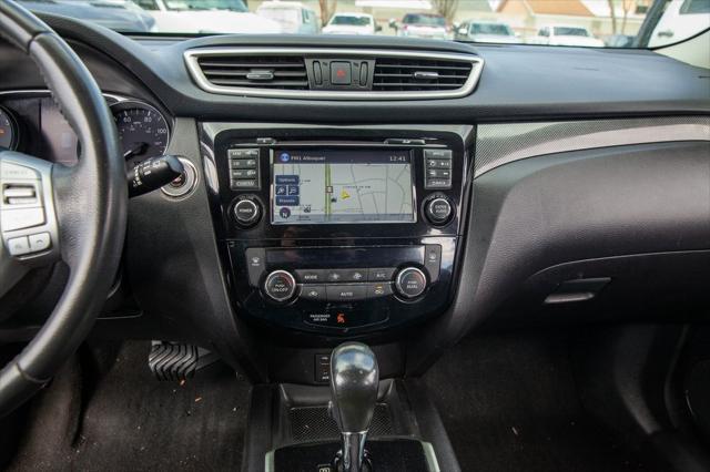 used 2015 Nissan Rogue car, priced at $10,950