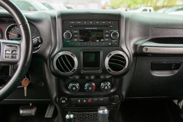 used 2015 Jeep Wrangler Unlimited car, priced at $20,950