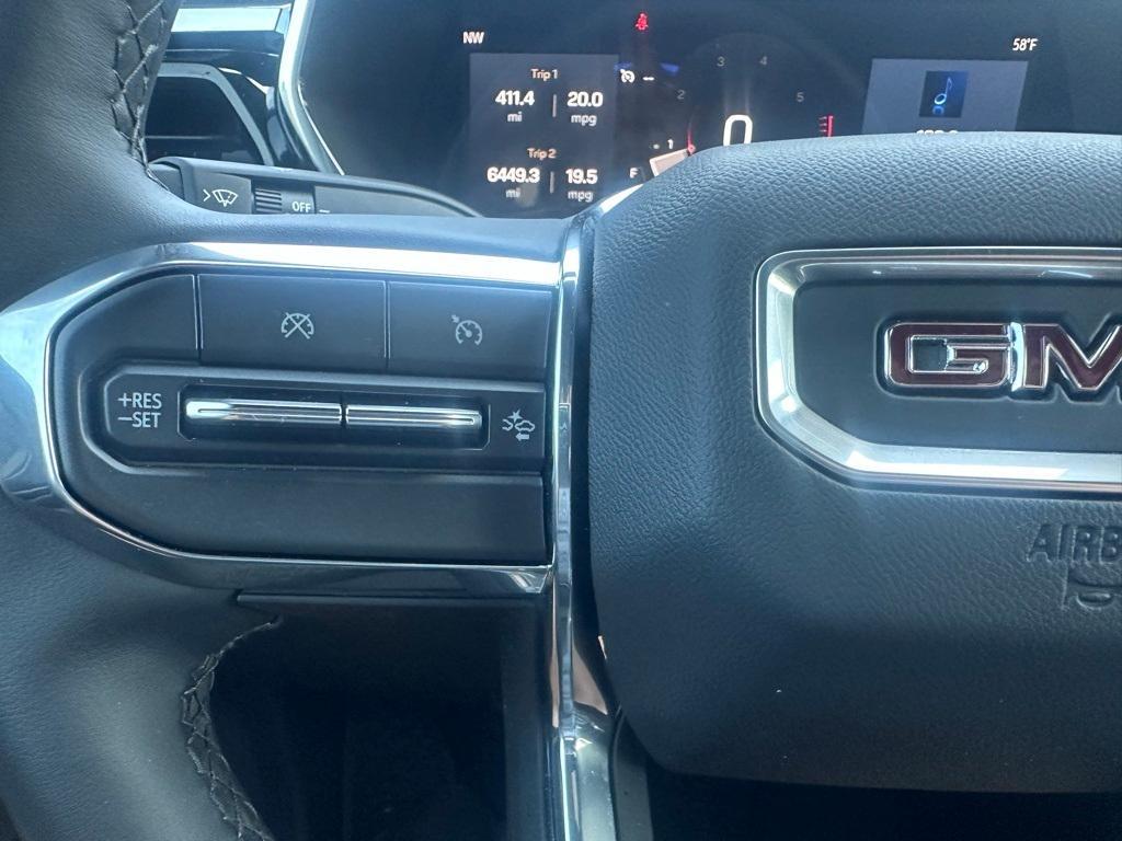 used 2024 GMC Canyon car, priced at $38,392