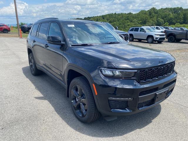 new 2025 Jeep Grand Cherokee L car, priced at $58,012