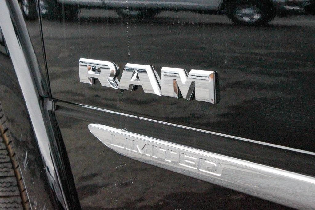 new 2024 Ram 3500 car, priced at $88,623