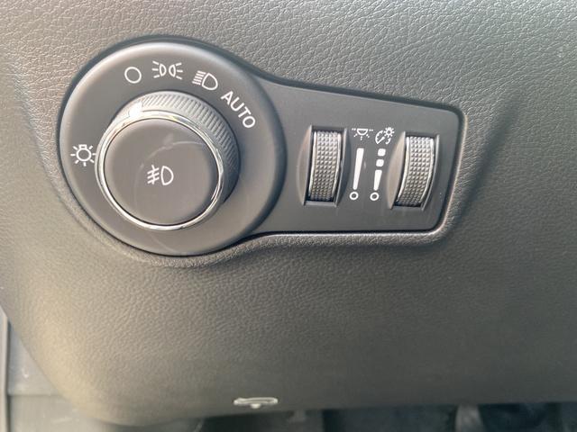 new 2025 Jeep Compass car, priced at $30,546