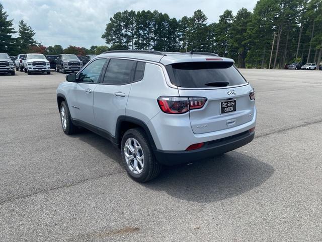 new 2025 Jeep Compass car, priced at $30,546