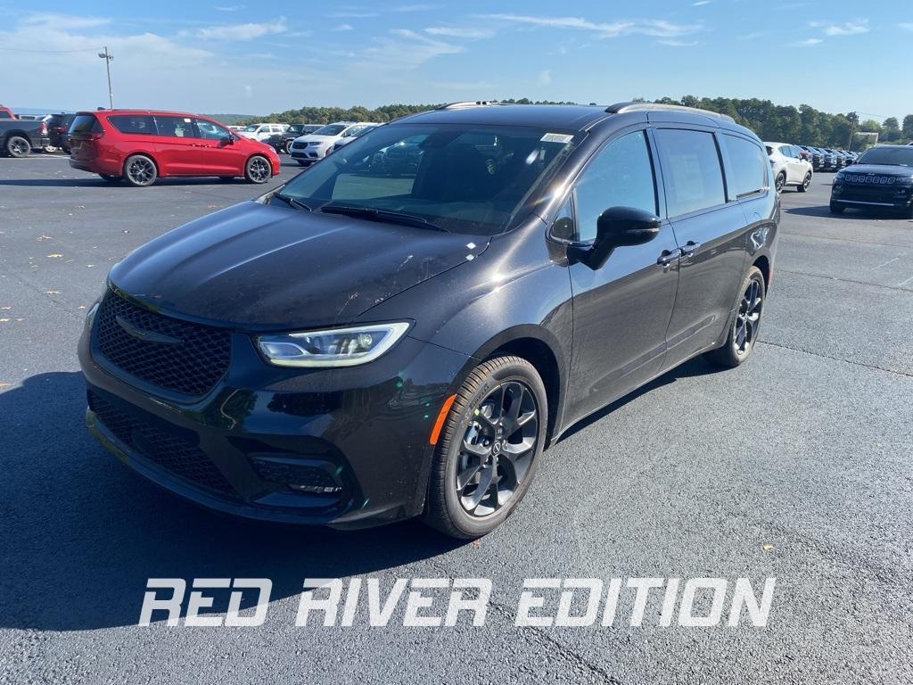 new 2026 Chrysler Pacifica car