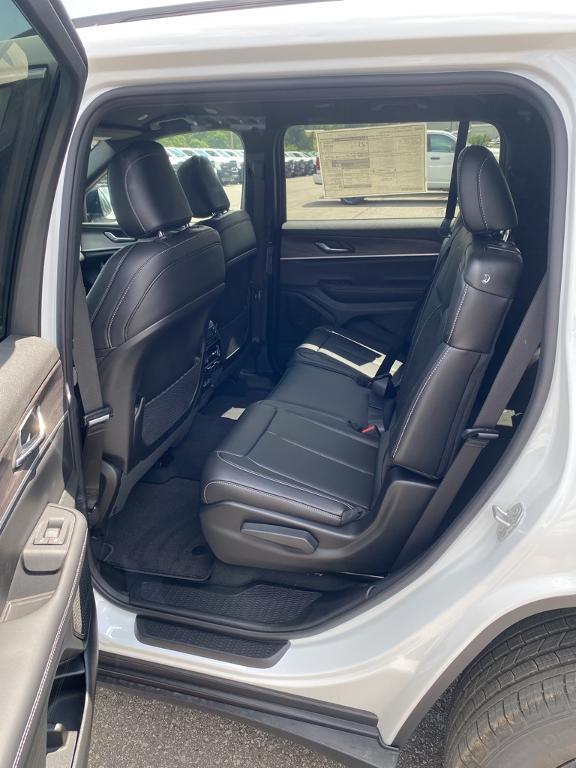 new 2025 Jeep Grand Cherokee L car, priced at $45,219
